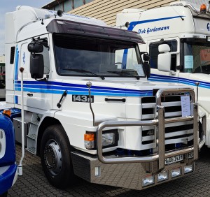 Scania T 143 H 1984